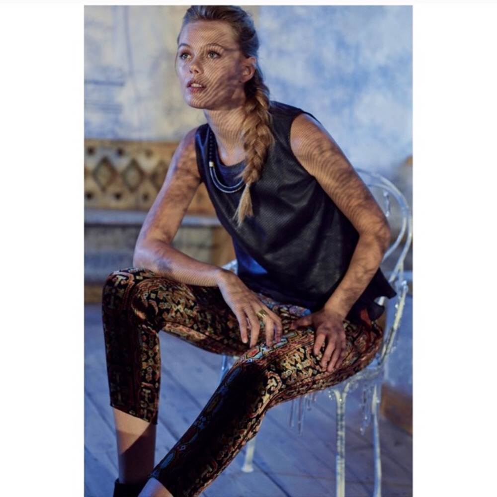 Anthropology Elevenses glasswork velvet crop pant